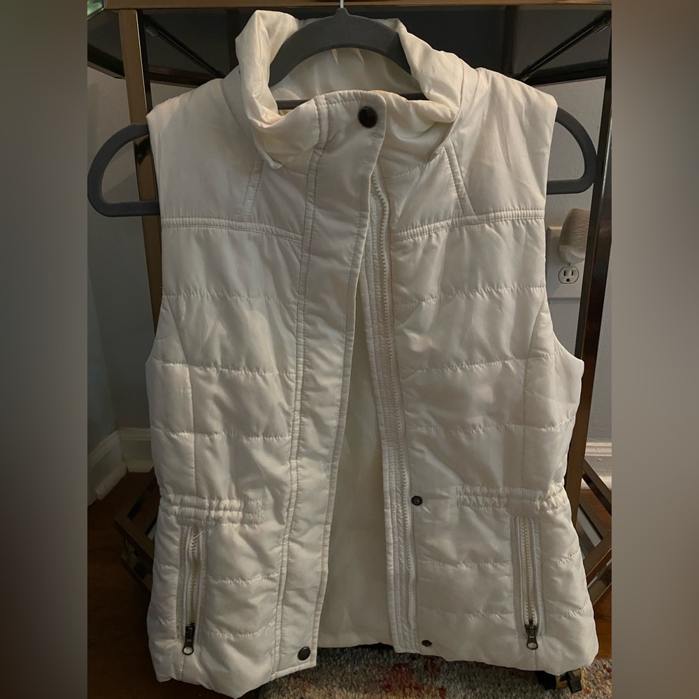 White American Rag quilted vest, size small